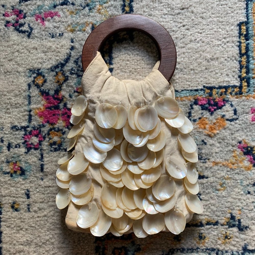 White Seashell Purse